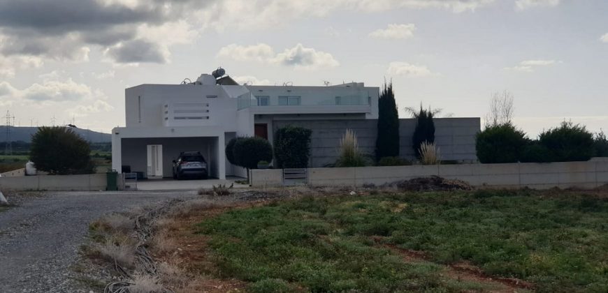 Paphos Anarita 3 Bedroom Villa For Rent BC420