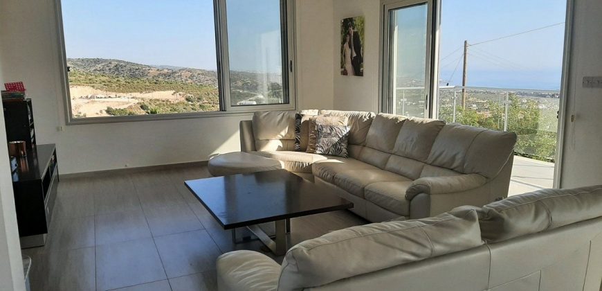 Paphos Peyia 4 Bedroom Villa For Rent GRP027