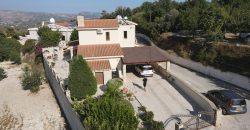 Paphos Kallepia 3 Bedroom Villa For Rent BC426