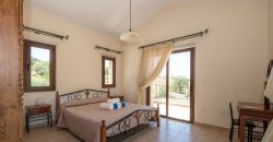 Paphos Simou 4 Bedroom Villa For Rent XRP003