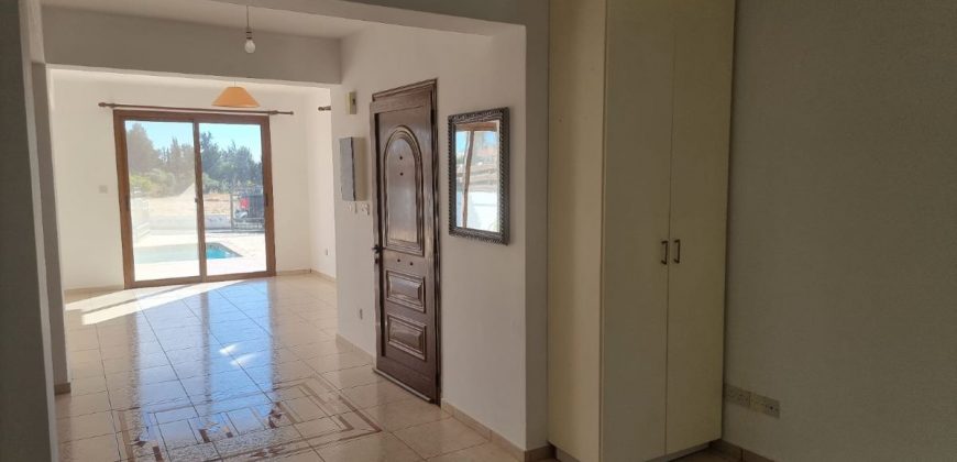 Paphos Anarita 3 Bedroom House For Rent BCM002