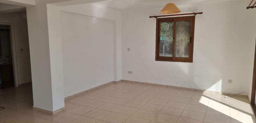 Paphos Anarita 3 Bedroom House For Rent BCM002