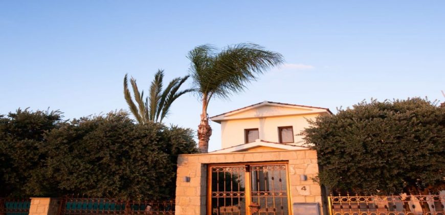 Paphos Emba 4 Bedroom Villa For Rent BC460