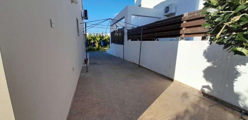 Paphos Kissonerga 2 Bedroom Maisonette For Rent Private PNVX002