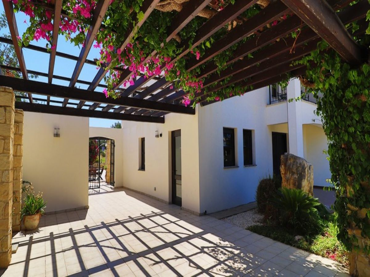 Paphos Kouklia Aphrodite Hills 3 Bedroom Villa For Sale KTM97010