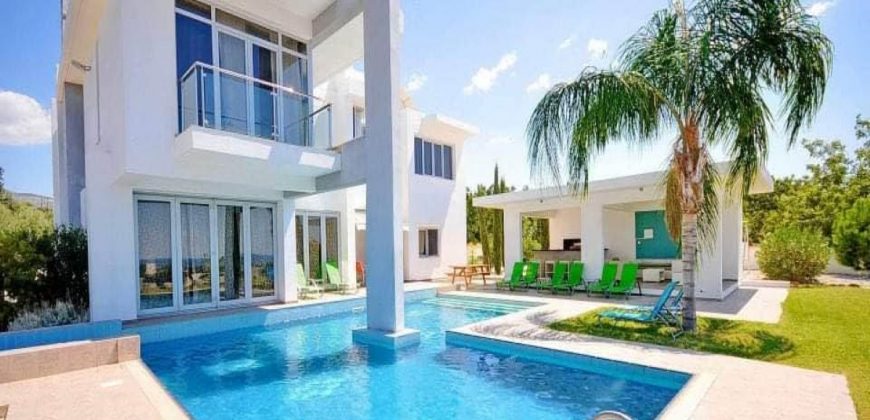 Paphos Peyia Coral Bay 5 Bedroom Villa For Rent BC463