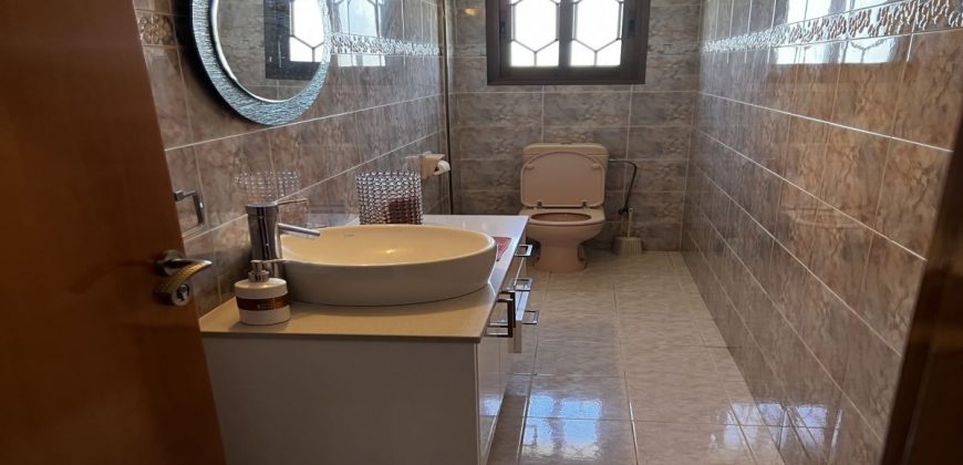 Paphos Town Center 4 Bedroom Villa For Rent KTM96508