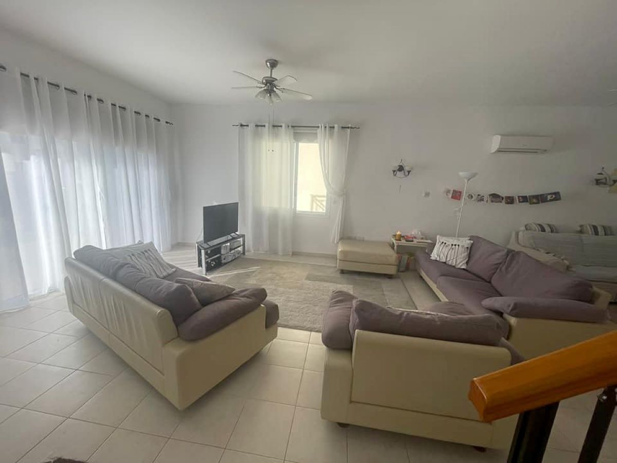 Kato Paphos Universal 3 Bedroom Villa For Sale PNVX003