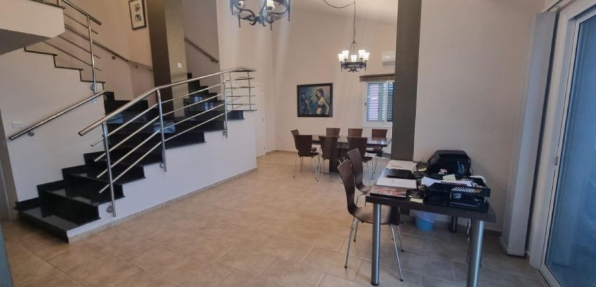 Kato Paphos Universal 4 Bedroom Town House For Sale WWR11072