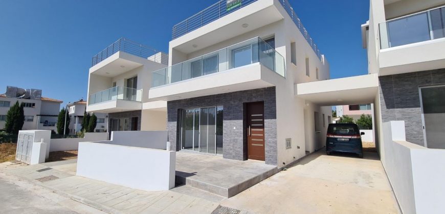 Kato Paphos Universal 4 Bedroom Villa For Sale WWR9294