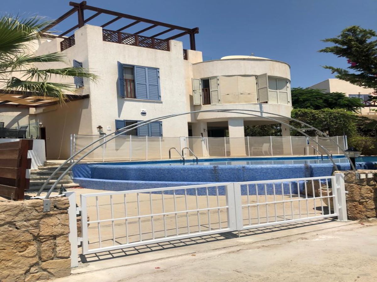 Paphos Chloraka 3 Bedroom Villa For Sale CPF151743