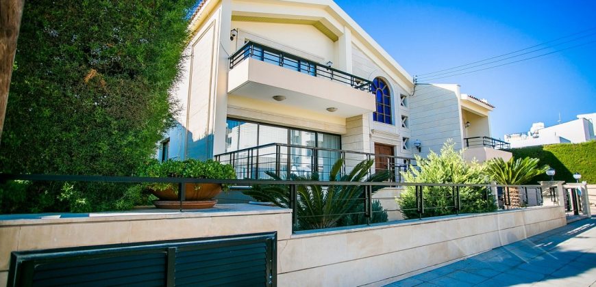 Paphos Town 5 Bedroom Villa For Sale CPF100018