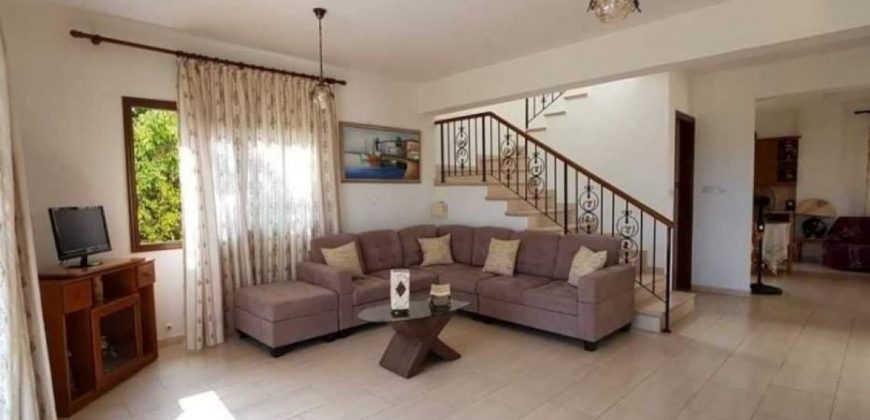 Paphos Yeroskipou 4 Bedroom Villa For Sale KTM92441