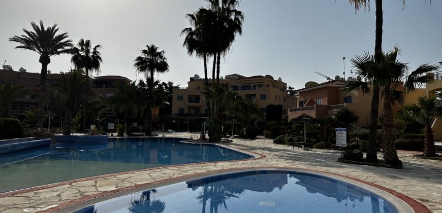 Kato Paphos 1 Bedroom Apartment For Sale KTM97699