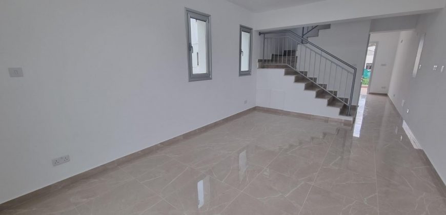 Kato Paphos Tombs of The Kings 4 Bedroom Villa For Sale WWR009