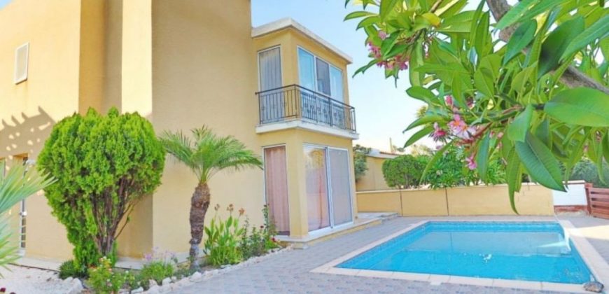 Paphos Chloraka 4 Bedroom Villa For Sale FCP40728