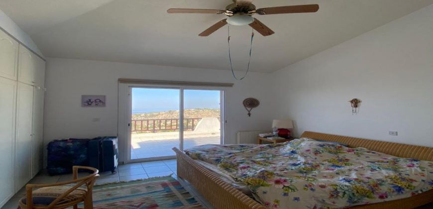 Paphos Tala 3 Bedroom Villa For Rent GRP043