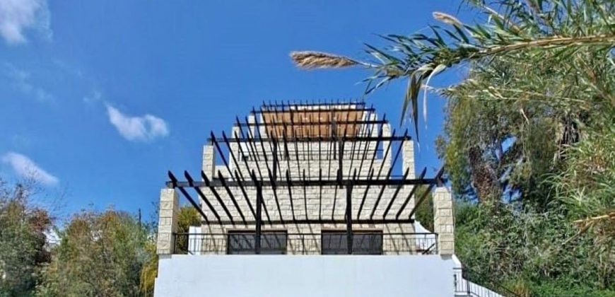 Paphos Armou 2 Bedroom Apartment For Sale WWR11277