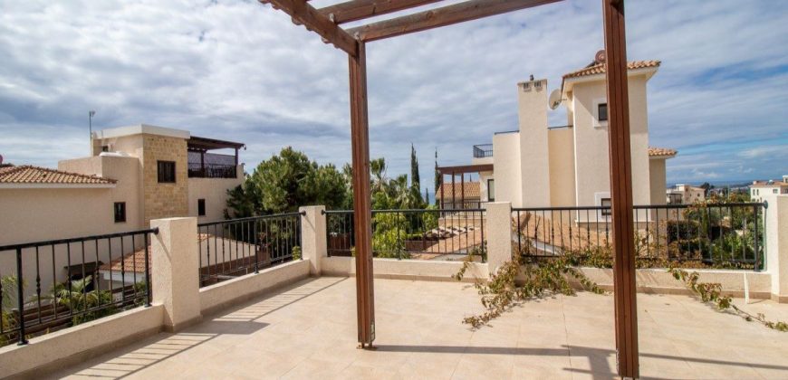 Paphos Polemi 3 Bedroom Villa For Sale FCP44856