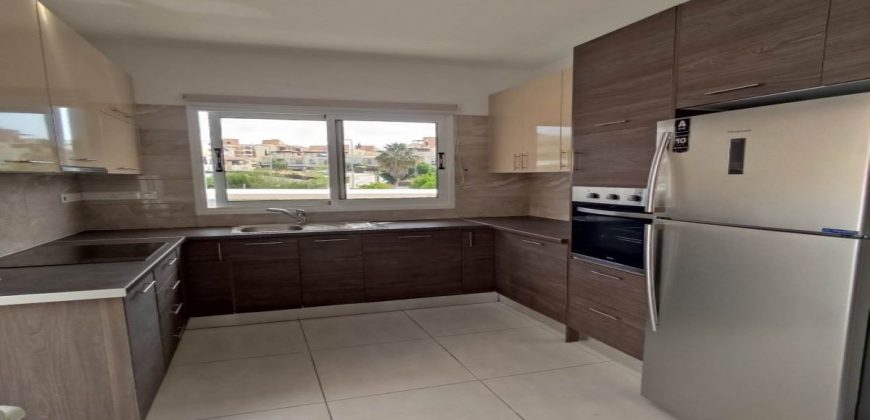 Paphos Chloraka 3 Bedroom House For Sale CSR14596