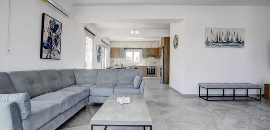 Paphos Kouklia 4 Bedroom Villa For Rent XRP027