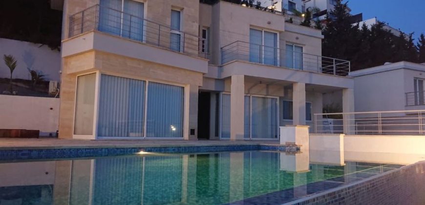 Paphos Peyia 3 Bedroom Villa For Rent XRP029