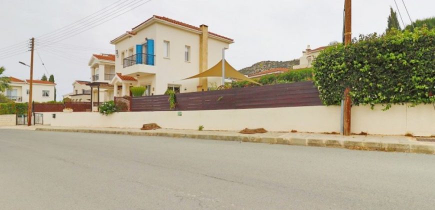 Paphos Peyia 3 Bedroom Villa For Sale SKR17603