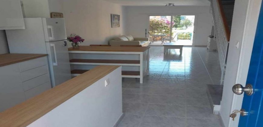 Kato Paphos Universal 2 Bedroom Town House For Sale CSR14647