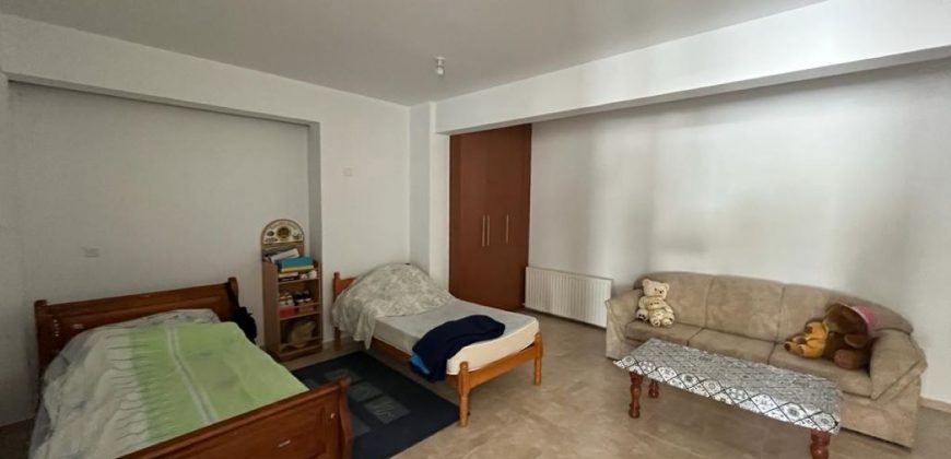 Paphos Kouklia 5 Bedroom Bungalow For Rent BC516