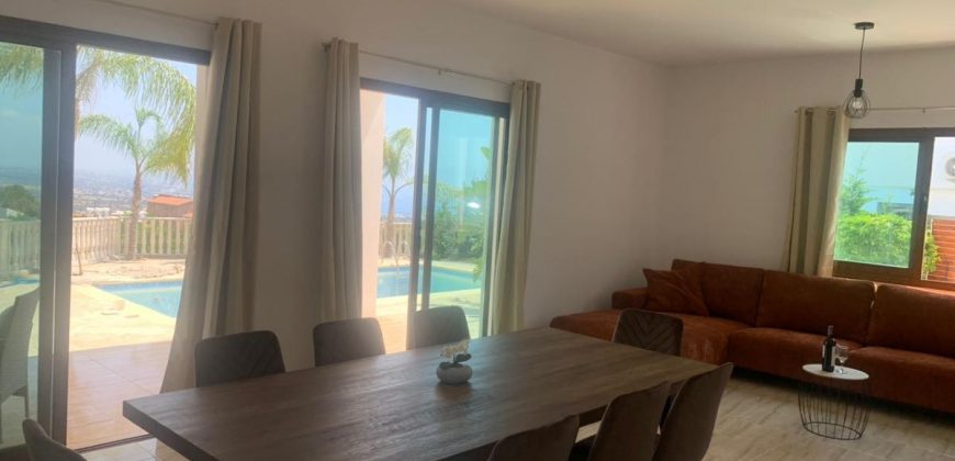 Paphos Peyia 3 Bedroom Villa For Rent XRP033