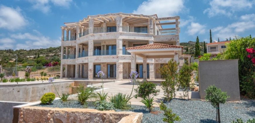 Paphos Peyia 7 Bedroom Villa For Sale GRP049