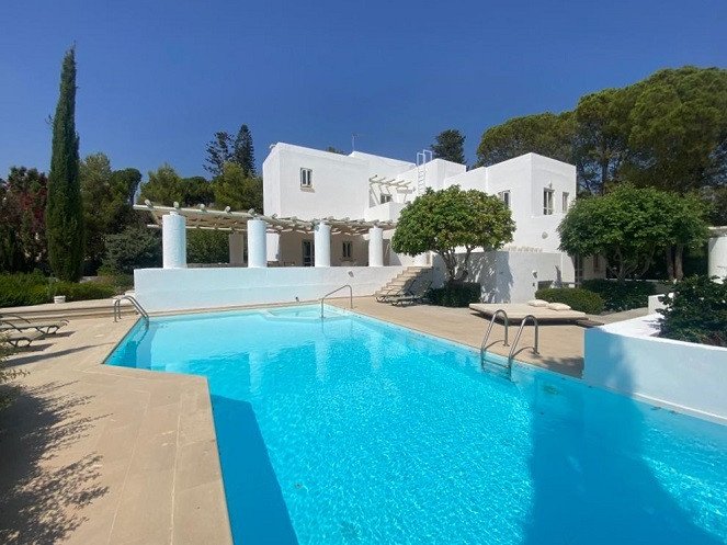 Paphos Peyia Coral Bay 5 Bedroom Villa For Sale FCP46022