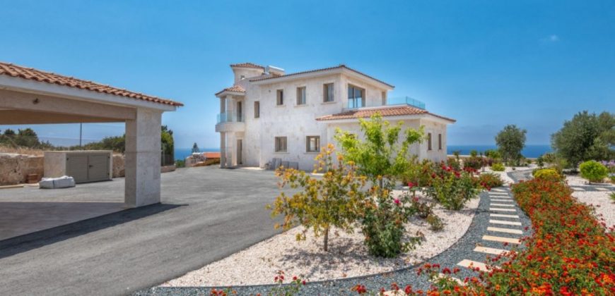 Paphos Peyia St. George 4 Bedroom Villa For Sale GRP050
