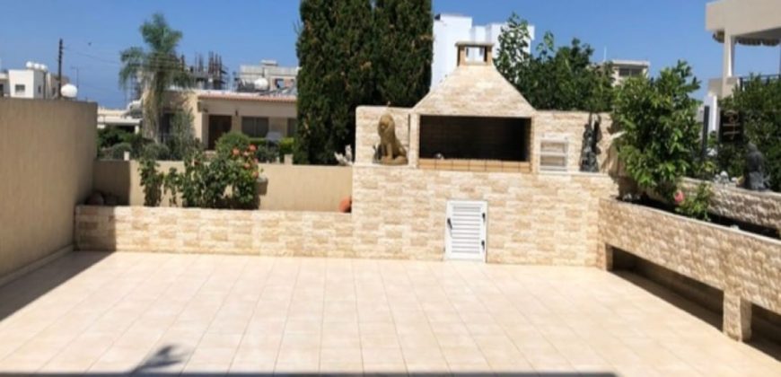 Paphos Yeroskipou 3 Bedroom Town House For Rent XRP031