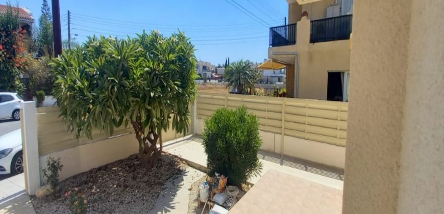 Kato Paphos Universal 3 Bedroom Villa For Rent XRP037