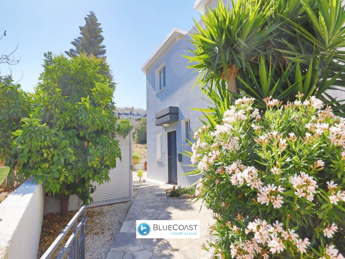 Paphos Peyia 3 Bedroom Villa Semi Detached For Sale SKR17617