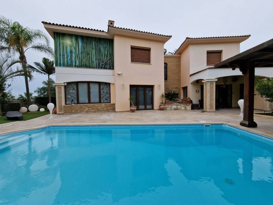 Limassol Mesovounia 5 Bedroom Detached Villa For Sale BSH28458