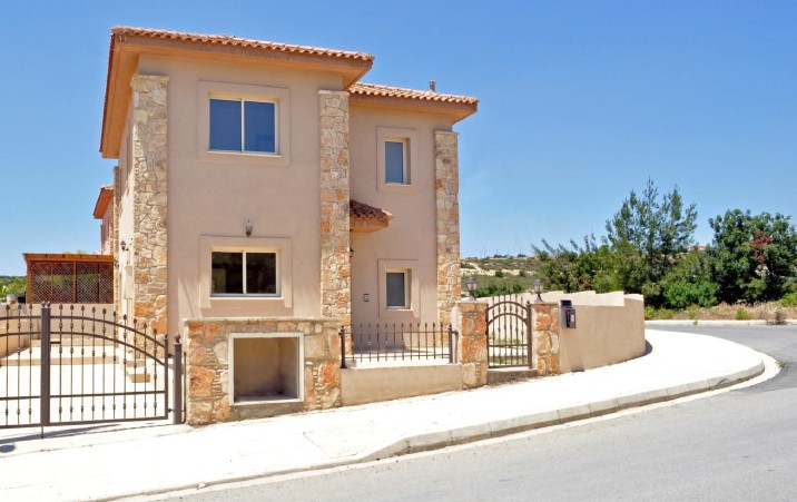 Limassol Souni-Zanakia 3 Bedroom Detached Villa For Sale BSH27541