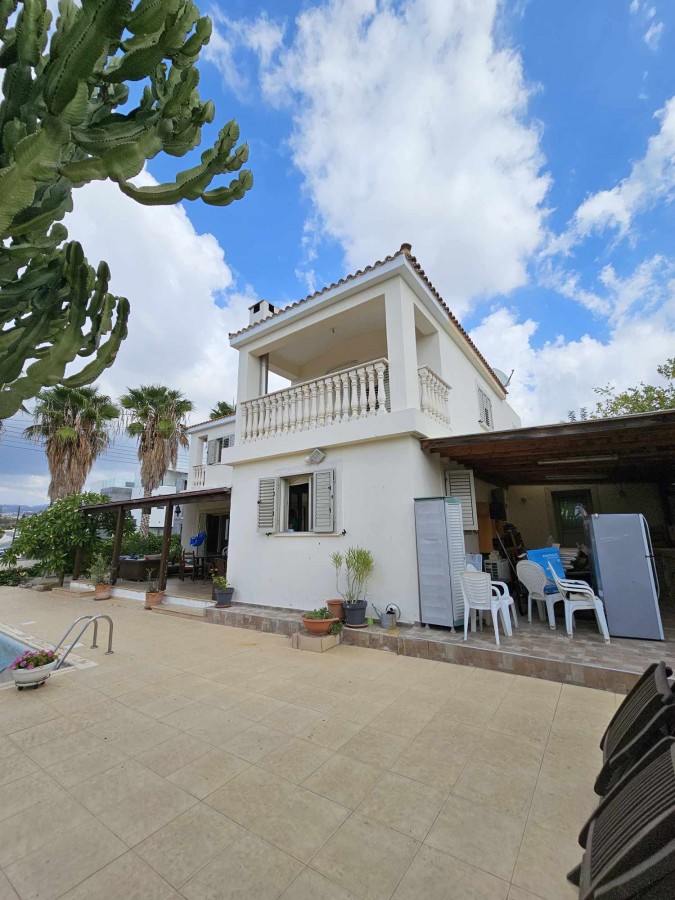Paphos Konia 5 Bedroom Villa For Sale CSR14743