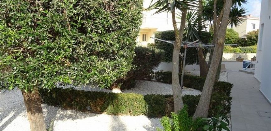 Paphos Peyia St. George 4 Bedroom Villa For Sale SKR17687