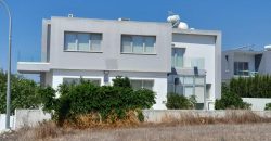 Paphos Yeroskipou 3 Bedroom Villa For Rent XRP043