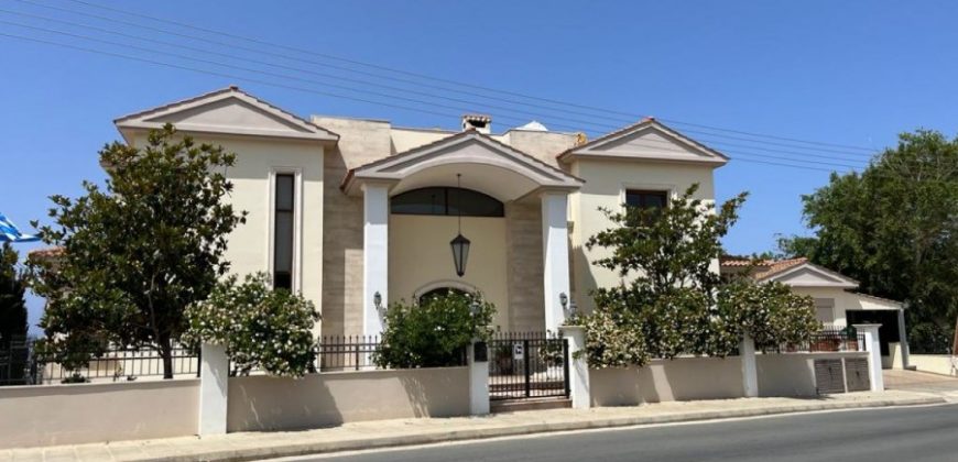 Paphos Empa 7 Bedroom Detached Villa For Sale BSH30760