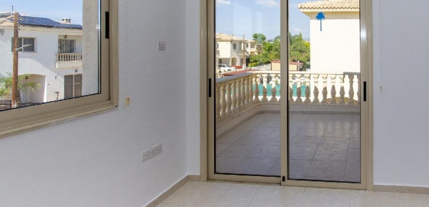 Paphos Mandria 4 Bedroom Villa For Sale AMR36838