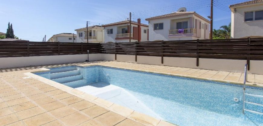 Paphos Mandria 4 Bedroom Villa For Sale AMR36838