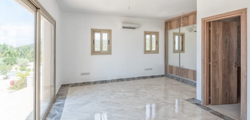 Paphos Pegia St. George 4 Bedroom Detached Villa For Sale BSH32088