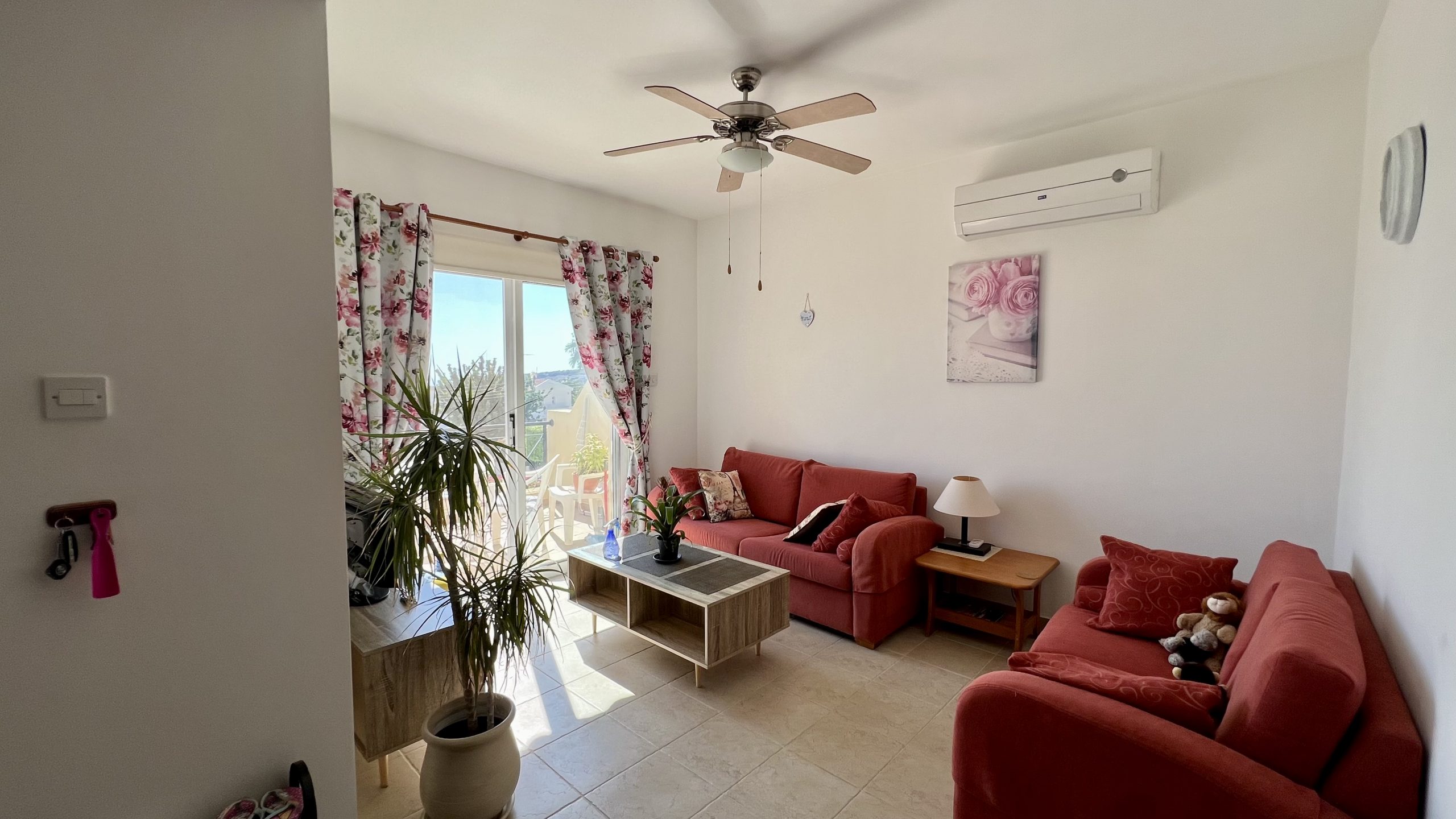 Paphos Peyia 2 Bedroom Apartment For Sale TPH100102