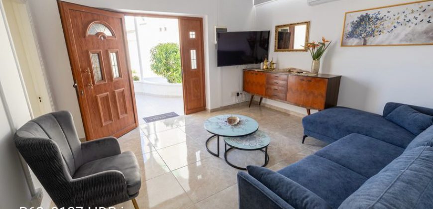 Paphos Town Center 3 Bedroom House For Rent GRP062