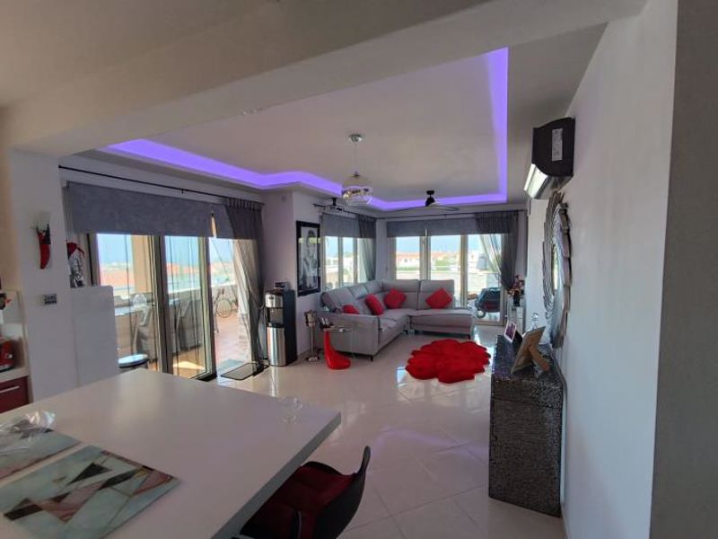 Paphos Anarita 3 Bedroom Apartment For Sale PRK33705