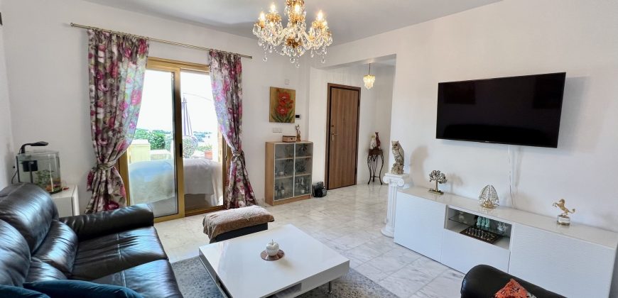 Paphos Chloraka 4 Bedroom Apartment For Sale TPH100078