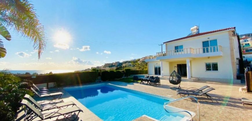 Paphos Chloraka 5 Bedroom Villa For Sale CSR14799